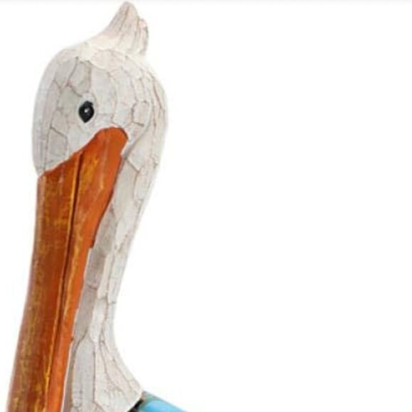18 Inch wood and metal Pelican sclpture hand painted. 18inches tall. - Picture 4 of 6